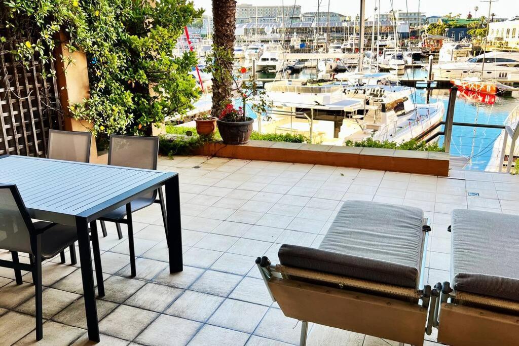 Parama 003 Secure, Luxurious Waterfront Apartment Cape Town Ngoại thất bức ảnh